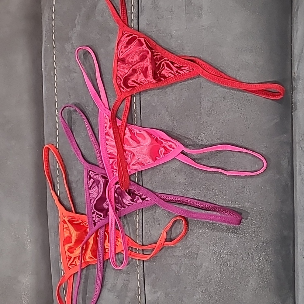 4 G-String Panties L/XL NWOT